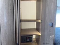 MORELO Palace Liner S-Way 99 GB Iveco S-Way 190 S40