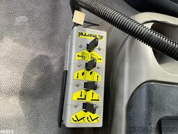 DAF FAD 85 CF 410 8x4 Palfinger 20 Tonmeter laadkraan