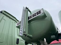 MERCEDES-BENZ AROCS 3240 8x4 Betonmischer Liebherr 9 m³