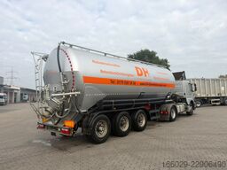 KÄSSBOHRER 3-Achs Silo für Staubgut
