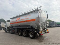 KÄSSBOHRER 3-Achs Silo für Staubgut