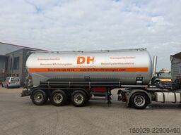 KÄSSBOHRER 3-Achs Silo für Staubgut