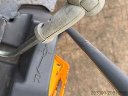 HAMM HD12VV / 2012 BJ / 1.369 H / 2.695 KG