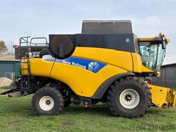 New Holland CR 9070