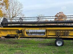 New Holland CR 9070