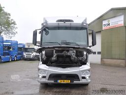 Mercedes-Benz Antos 2135 4X2 2018 BOX 9m + HEATING