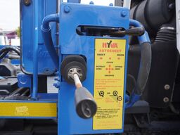 MAN TGS 35.400 8x4 E5 / HYVA HOOK LIFT 32.56