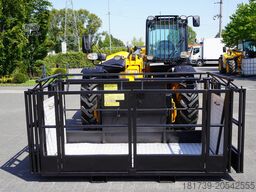 JCB 535-95 / 3.5 T / range 9.5 m / joystick