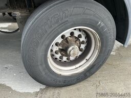 Pacton T2-001 / Box / Loadlift / BPW Drum / NL Trailer