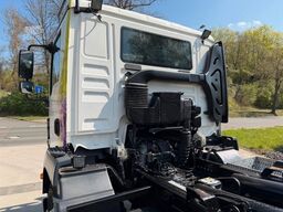 MAN TGM 18.290 4x2 Abrollkipper AHK