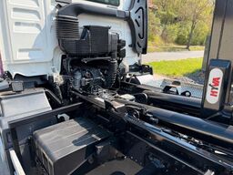 MAN TGM 18.290 4x2 Abrollkipper AHK
