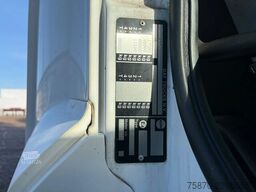DAF CF 370 FA LUCHTVERING BEIDE ASSEN