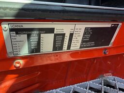 Scania R560 V8 6X4 Kran HMF 6020 bis 20.5 Meter