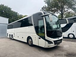 MAN R09 Lion?s Coach C