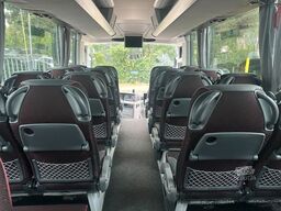 MAN R09 Lion?s Coach C