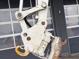 Takeuchi TB370