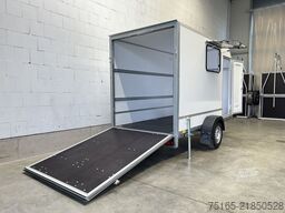 Blyss F1330HD Tür,Fenster,Aero Kofferanhänger