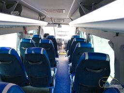 MERCEDES-BENZ Unvi Sprinter 516, 21 Sitze, Euro 6