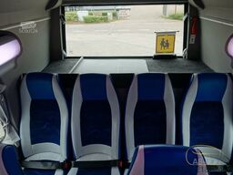 MERCEDES-BENZ Unvi Sprinter 516, 21 Sitze, Euro 6