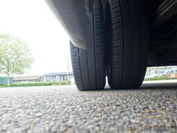 MERCEDES-BENZ Unvi Sprinter 516, 21 Sitze, Euro 6