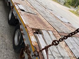 Müller-Mitteltal T3 Kompakt - Dreiachs-Überfahr-Tieflade-Anhänger - Luft - Auffahrrampe