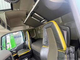 Volvo FH16 750 8x4 PUSHER