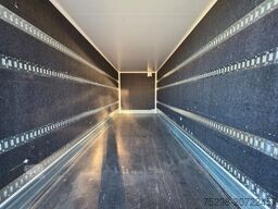 MERCEDES-BENZ Actros 2542 / Retarder/ Ldbw/Lenkachse/BDF