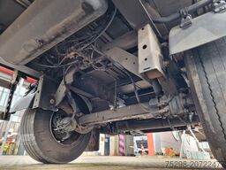 WEB-TRAILER PRASQ 18 / Ladebordwand