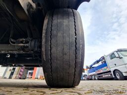 WEB-TRAILER PRASQ 18 / Ladebordwand