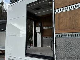 Scania Van Hool Actron Cargo