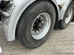 Renders Euro 800 / Container 20 - 30 - 40 - 45 ft / Dru...