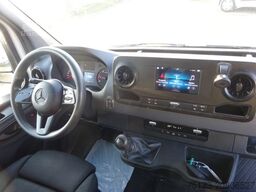 MERCEDES-BENZ Sprinter III Kasten RWD 317 CDI MBUX Navi SHZ