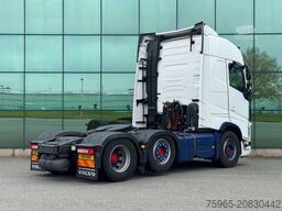 VOLVO FH GLOBETROTTER 6X2 701.000 KM SUPER CONDITION N
