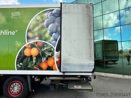 SCHMITZ CARGOBULL SKO 24 THERMO KING SLX 200 ONLY 3645 ENGINE HOUR