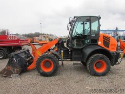 KOMATSU WA 100 M-7 Radlader 29.500 EUR