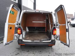 Volkswagen Transporter 2.0 TDI 150PK Automaat EURO 6 - Air...