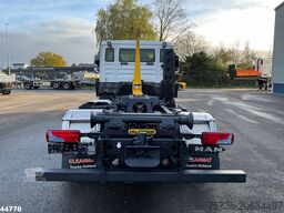 Man TGL 12.250 Palfinger haakarmsysteem