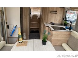  PROFILA RS 720 EF 180PS+MARKISE+LITHIUM+4,4t EF 180PS+MARKISE+LITHIUM+4,4t