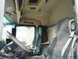Mercedes-Benz Actros 2545 6×2 MP5 / KRONE refrigerator