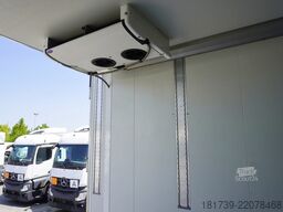 MAN TGX 26.470 / 2022 / Krone Refrigerator 4