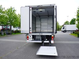 Renault D210 12T / Bitemperature Refrigerator