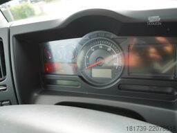 Renault D210 12T / Bitemperature Refrigerator