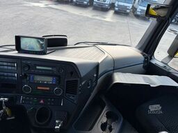 MERCEDES-BENZ ANTOS 2540 L Kühlkoffer 8,2 m LBW 2 T*CARRIER