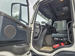 Volvo FM 500 6x2 / MACHINE TRANSPORT / HYDRAULIC RAMPS.