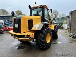 JCB 427 HT Agri