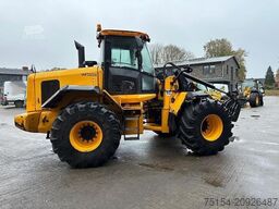 JCB 427 HT Agri