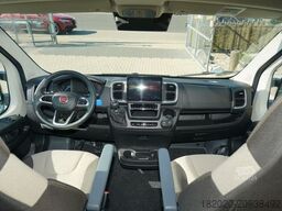 ROADCAR R 600 (52) AHK, Markise