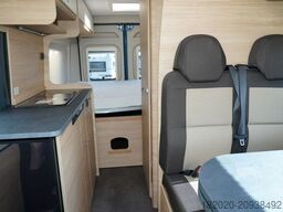 ROADCAR R 600 (52) AHK, Markise