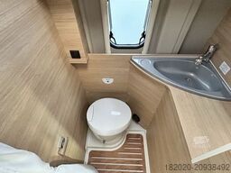 ROADCAR R 600 (52) AHK, Markise