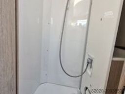 BÜRSTNER Lineo T 690 G (55) SAT+TV, 155 PS Autom.